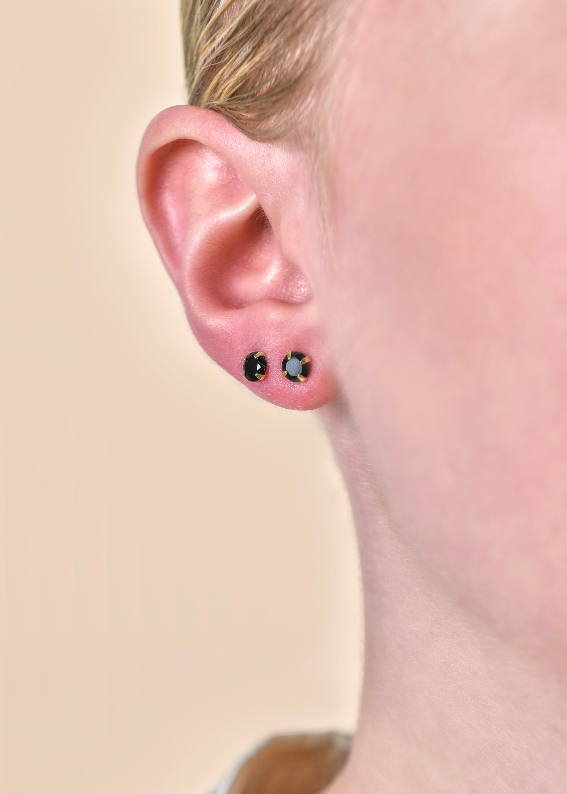 Øredobber øreringer dame gull maanesten barn sølv Bjørklund charms hoops